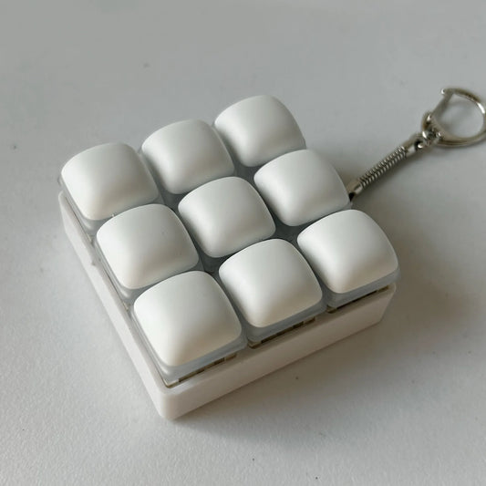 White Steamed Bun Buttons Keychain